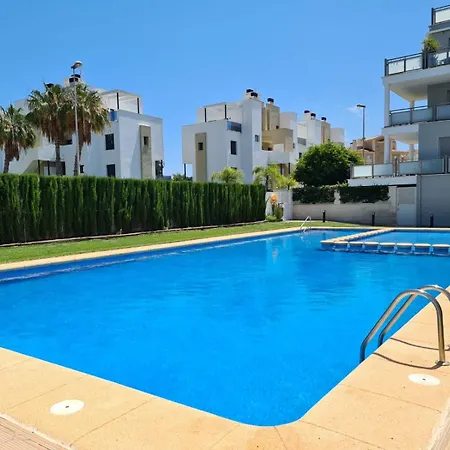Amplio Duplex Con Piscina شقة *