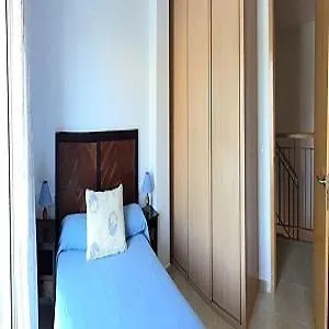 Amplio Duplex Con Piscina شقة أوليفا